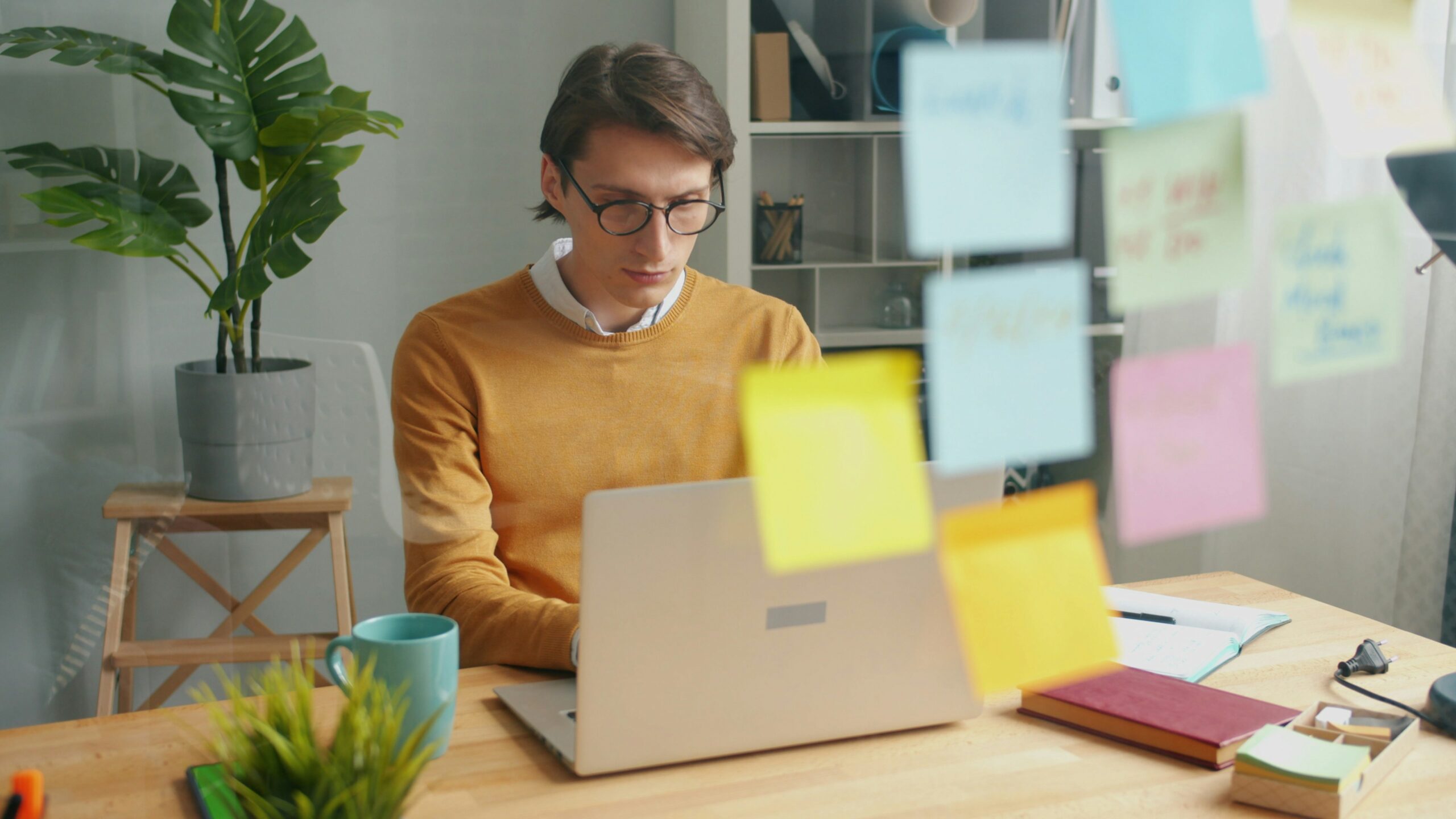 Brainstorming strategy formulation in an office setting